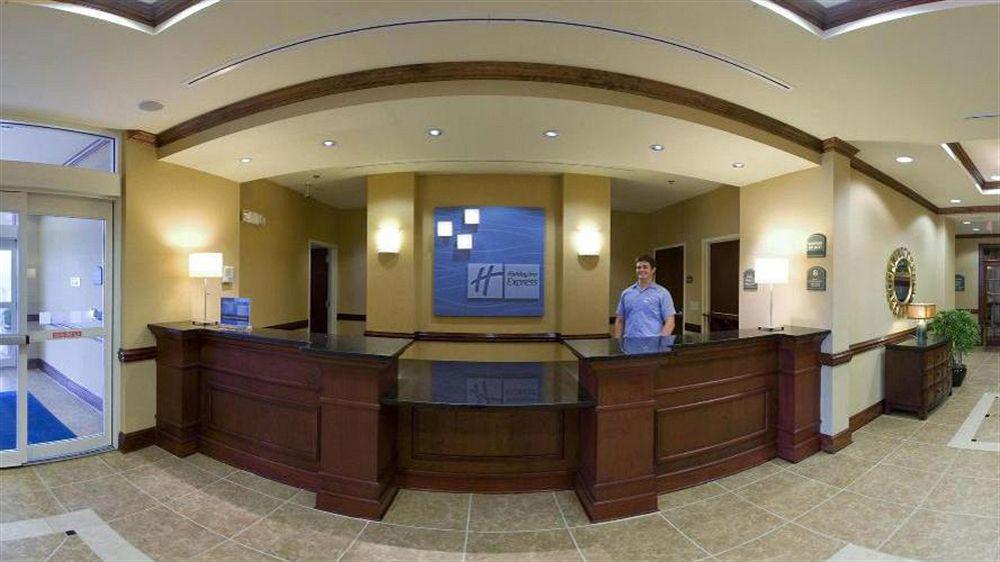 Holiday Inn Express Hotel & Suites Millington-Memphis Area By Ihg Exterior photo